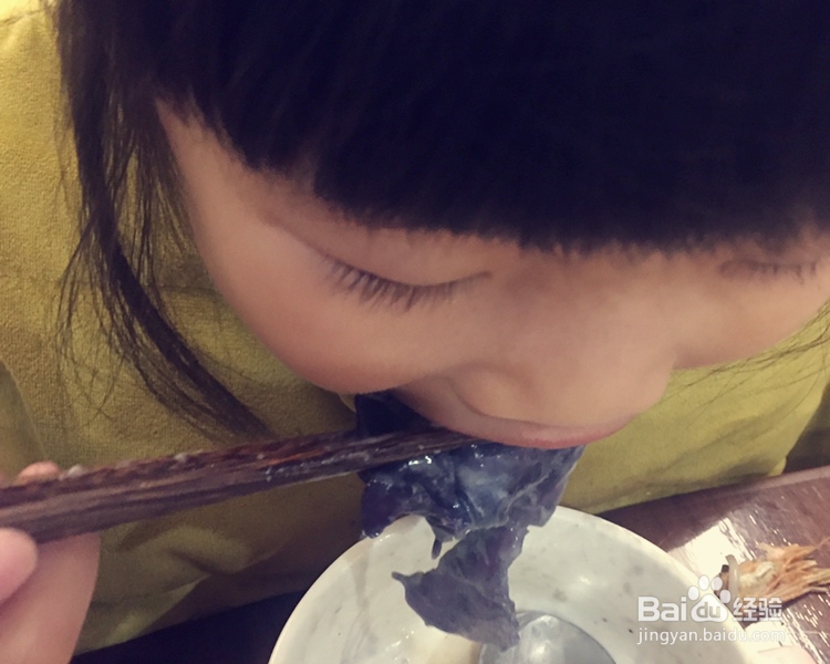 非常简单的五彩海鲜米粉鲜掉眉毛