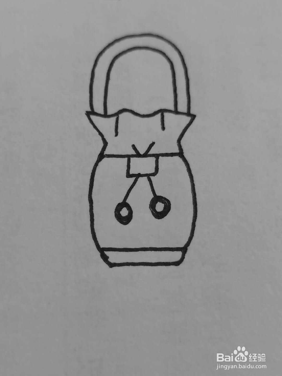 怎样画手提袋？