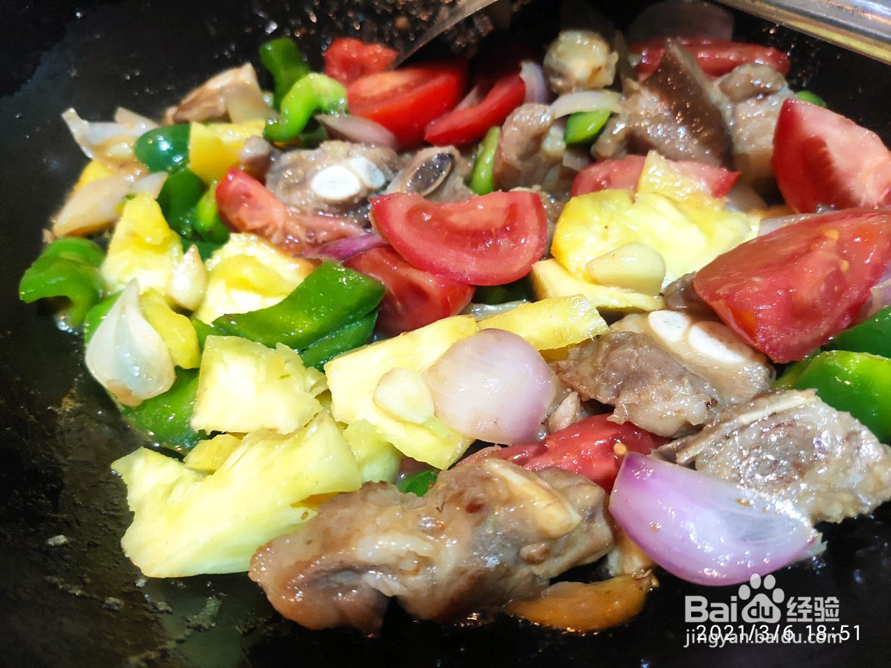 菠萝生炒骨的做法