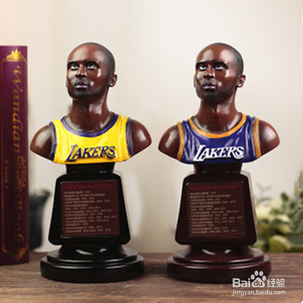 男生的18岁生日送什么礼物?