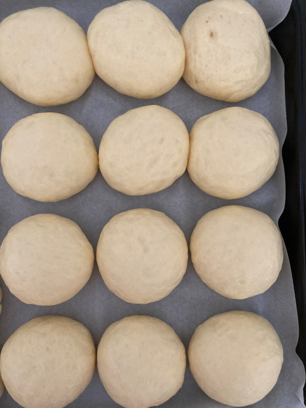 蜂蜜牛奶小面包