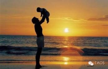 拥抱一个温暖的家