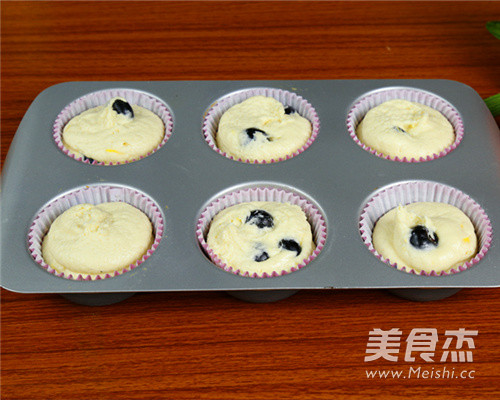 金顶酥粒蓝莓马芬