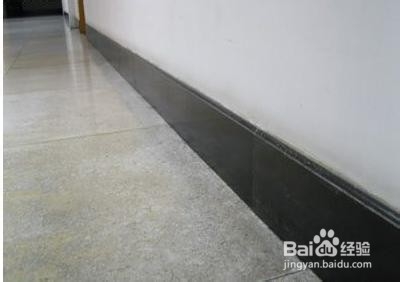 踢脚线入墙施工做法