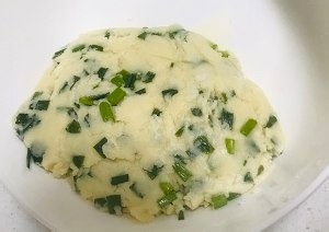 葱香饼干的做法