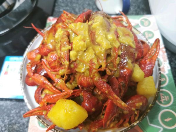 蒜香咖喱小龙虾