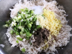 怎么做美味的炸藕丸