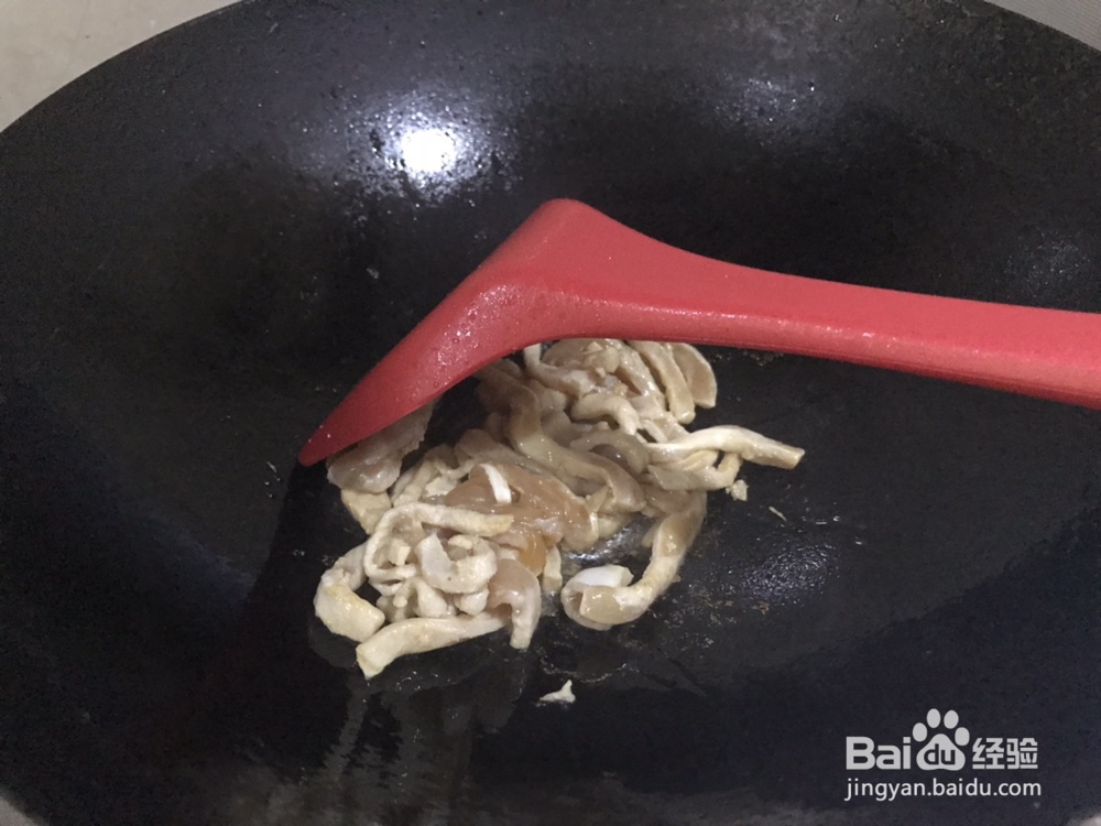 做出入味的蒜薹肉丝