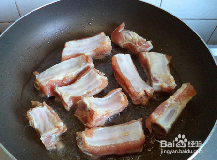 DIY蒜香辣排骨的制作方法