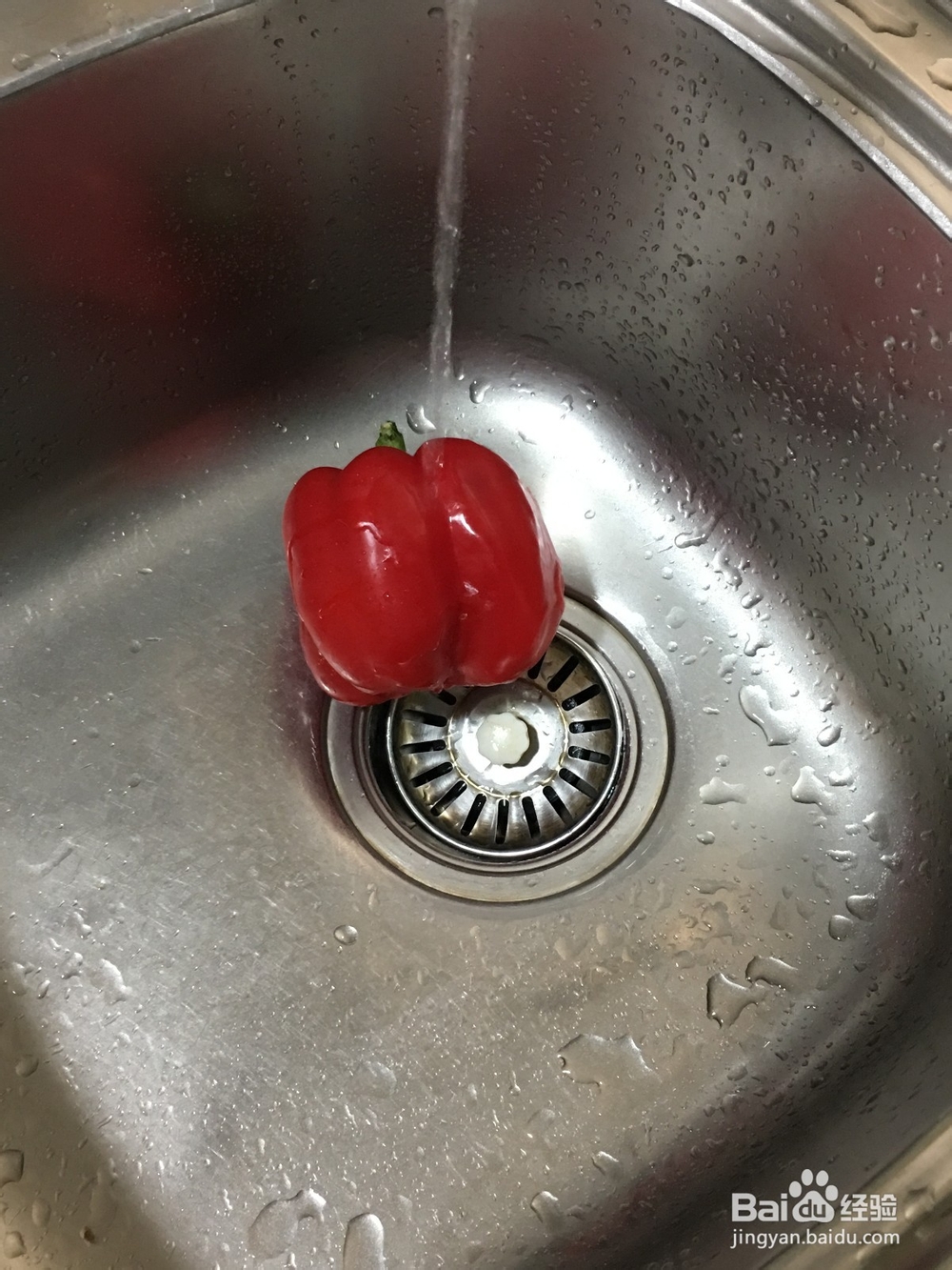 怎样做好吃的红椒炒饭