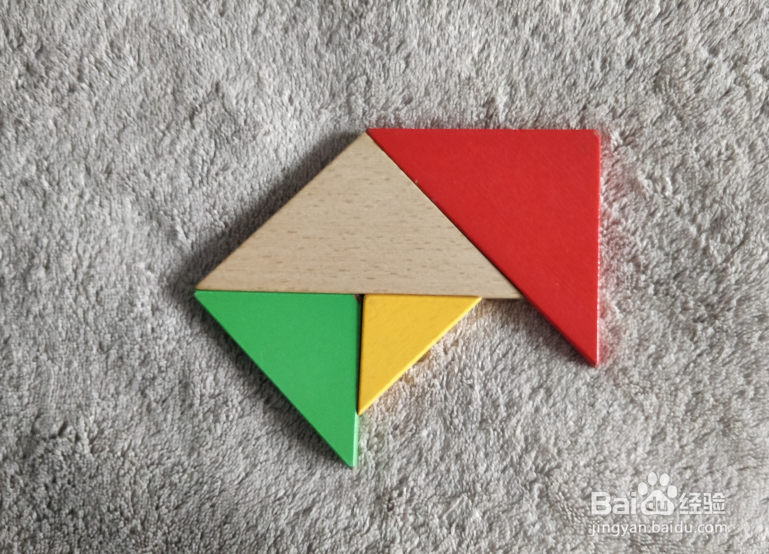 非洲草原上的蜜獾用七巧板怎么拼?