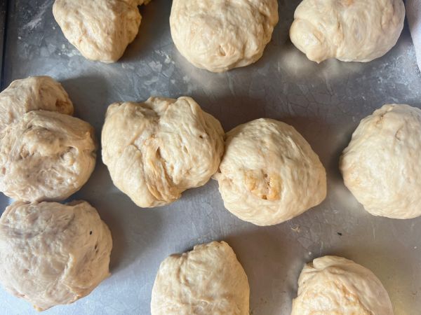 减脂必备肉松全麦大面包