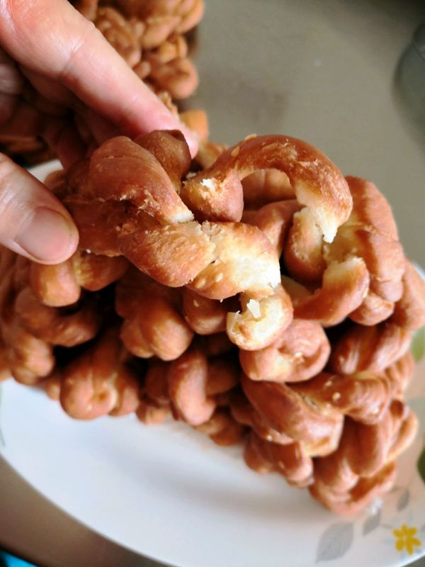 #餐桌上的春日限定#甜软麻花