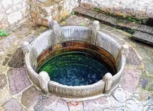 乡下井水淤泥太多会导致什么现象