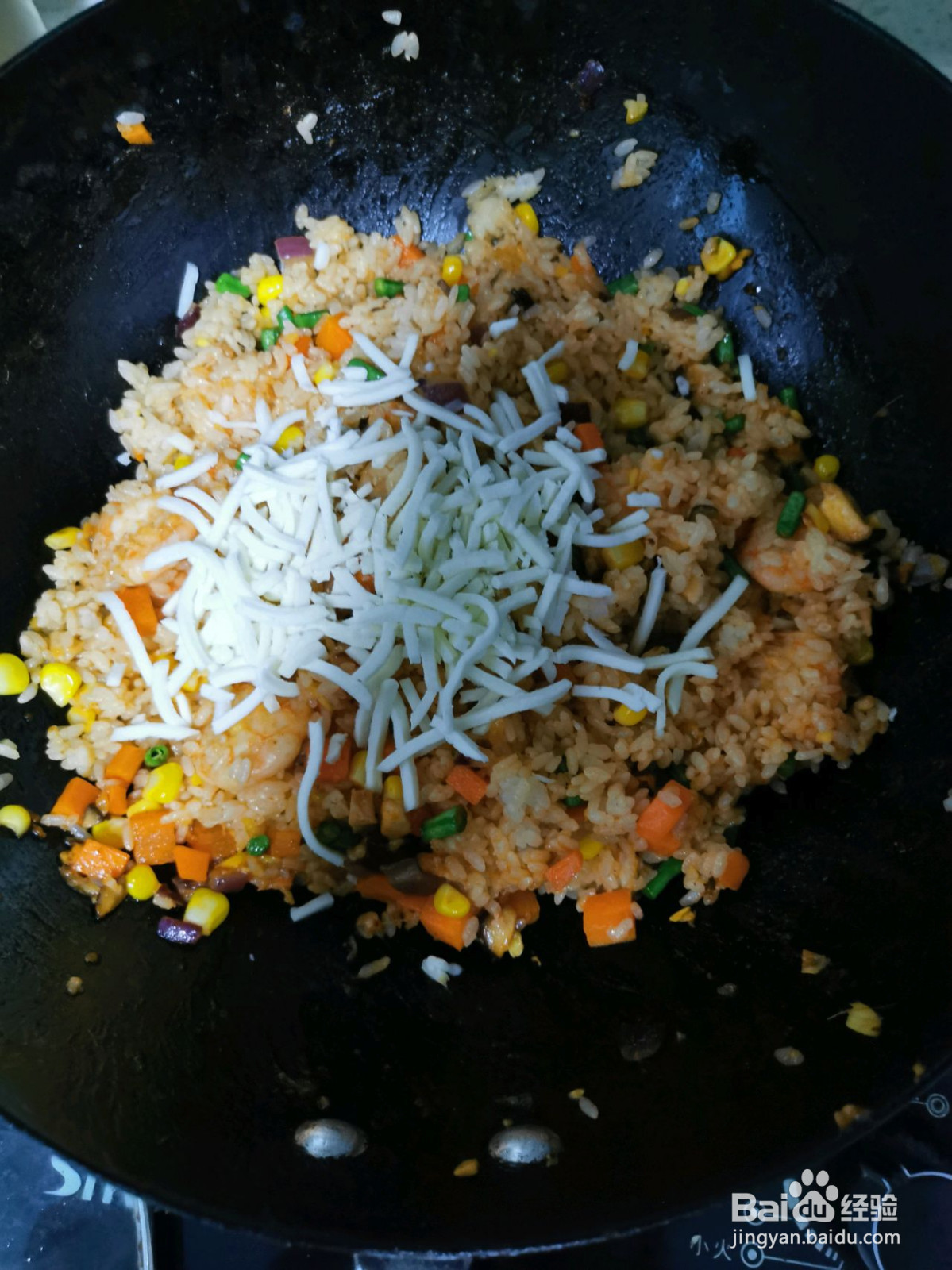 虾仁芝士焗饭的做法