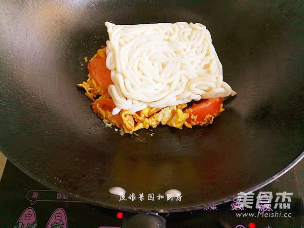 番茄鸡蛋乌冬面
