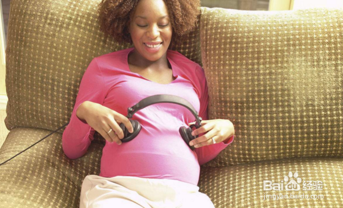 如何预防产后腹痛？