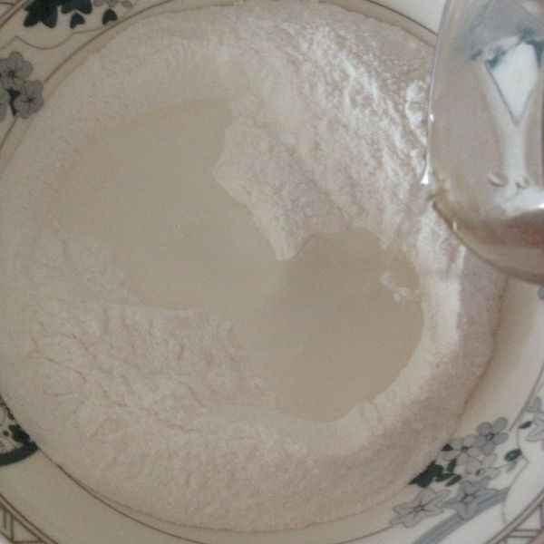 红豆沙冰皮月饼