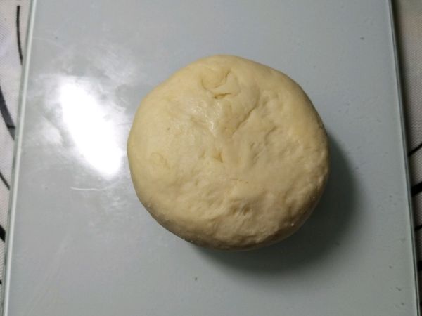 熔岩芝士小面包