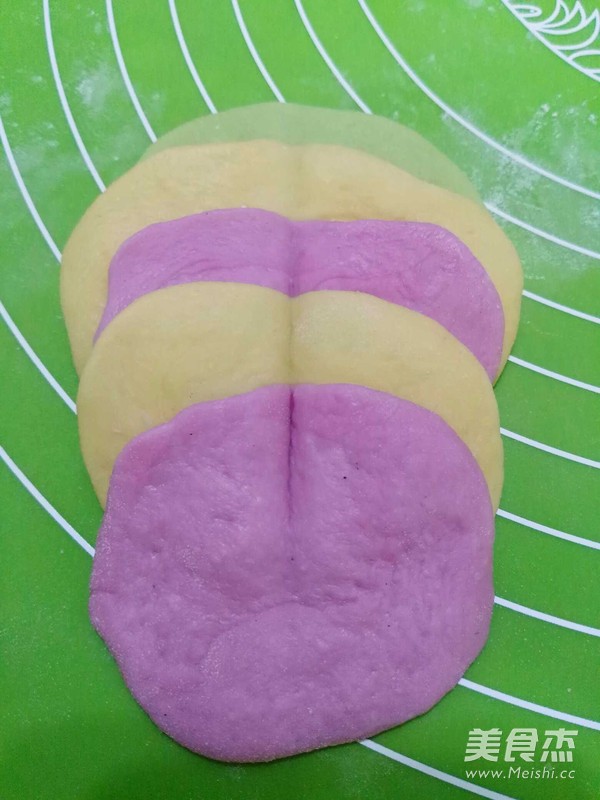 三色玫瑰花馒头