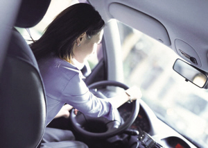 女人开车需要注意那些方面