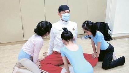 如何应对女生的小测验