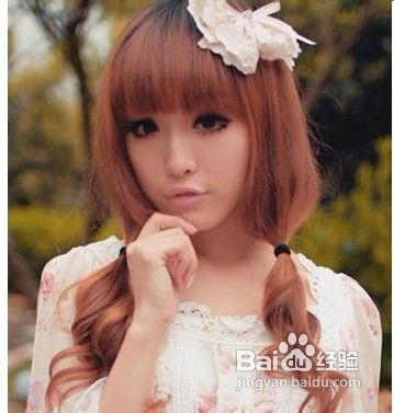 2012梨花烫发型图片,优雅不造作的淑女形象
