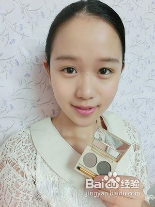 约会前如何给自己化妆？