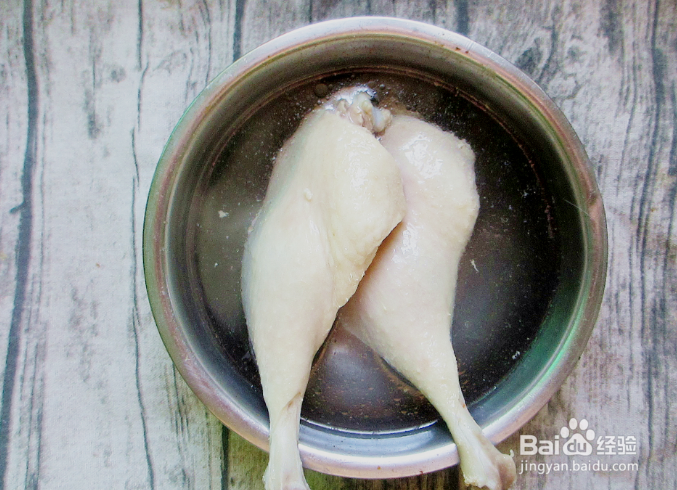 脆皮红烧鸭腿的做法