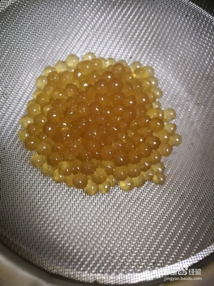 香味浓郁的芒果椰汁西米露