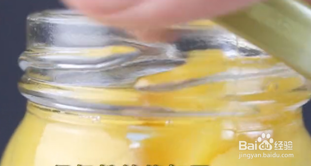 罐头快速打开的方法