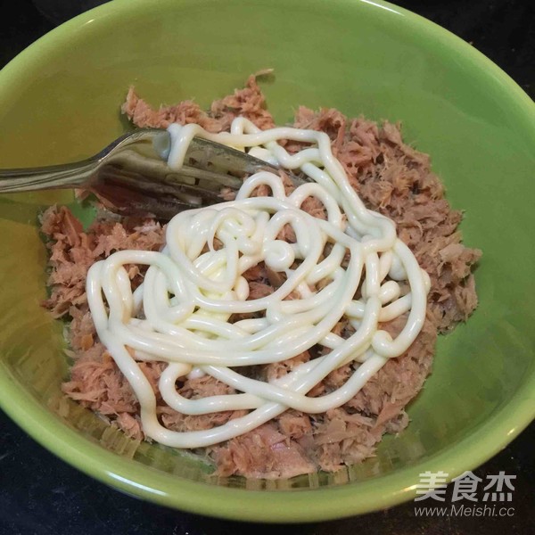 金枪鱼三明治