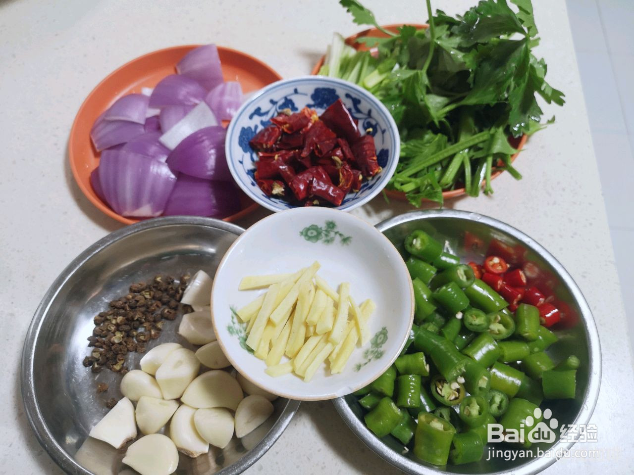 干锅鸡PLUS版的做法