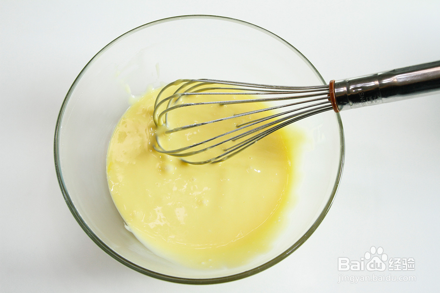 草莓蛋糕卷的做法