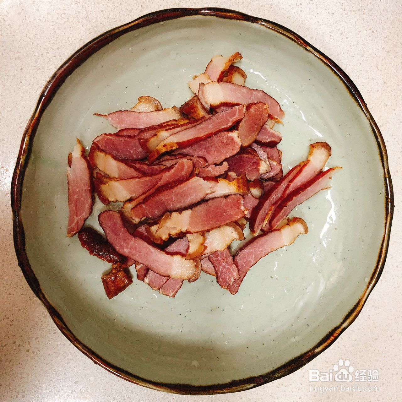 腊肉炒花菜的做法