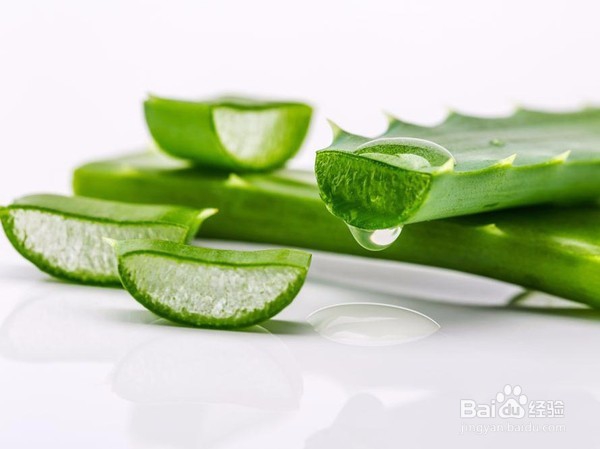 自己制作两款美够柔肤水的小方法