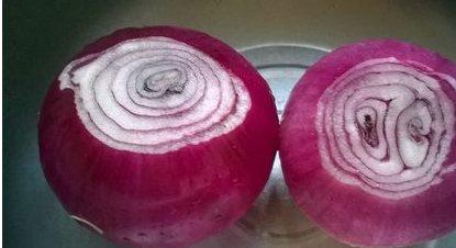 洋葱炒木耳是怎做的