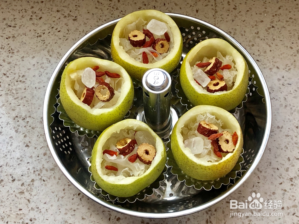 细腻美味的银耳梨子汤