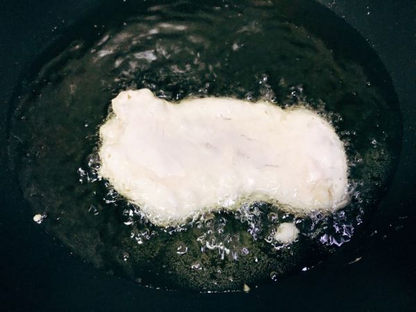 脆皮炸鸡腿肉披萨