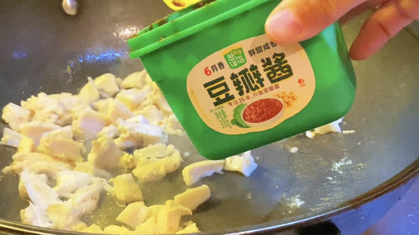 芹菜炒鸡胸软骨