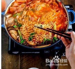 韩式部队锅的做法