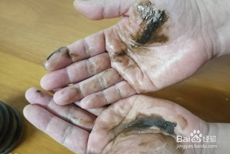 如何用本草美白膏洗脸