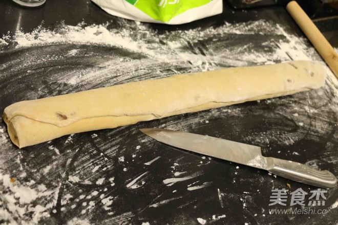 葡萄干红糖馒头