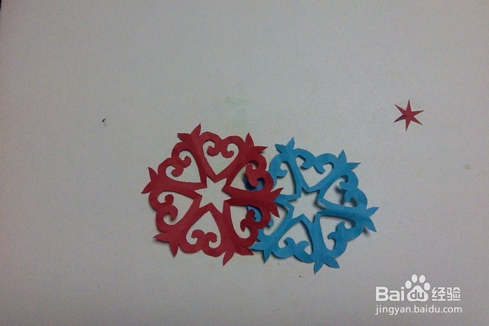 <b>怎样剪六瓣花窗花创意手工六角星团花</b>