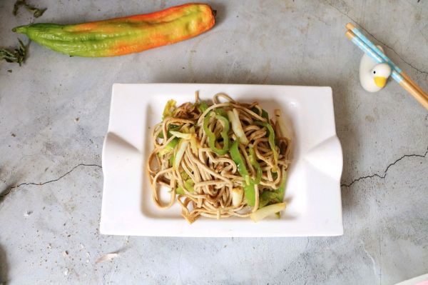 家常辣椒炒豆腐丝