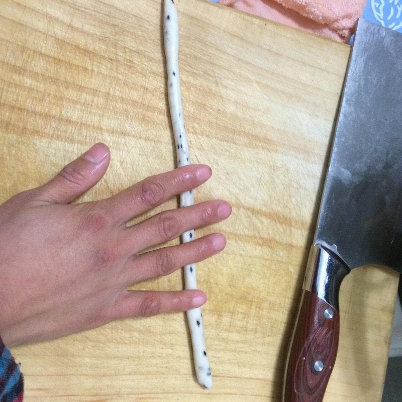 这样做的香脆小麻花才好吃