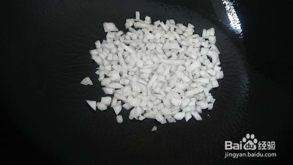 小朋友吃了一大盘的 意大利面+炸薯块