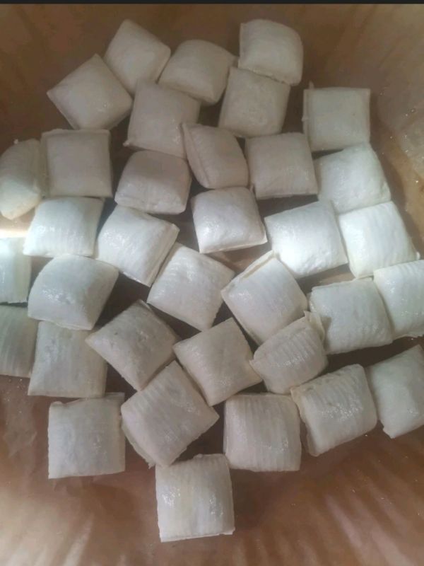 椒盐爆浆云南石屏豆腐