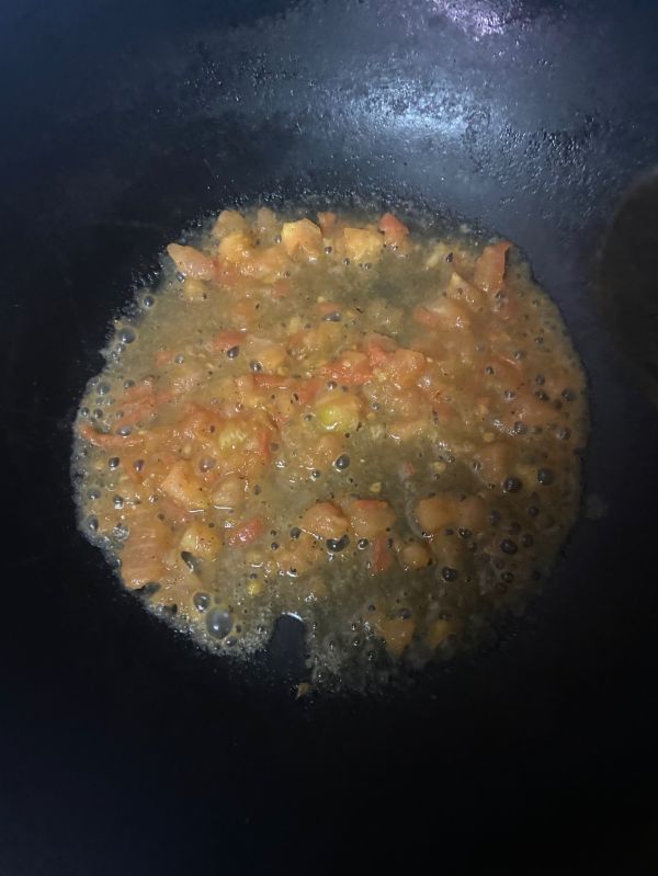 西红柿菠菜鸡蛋汤