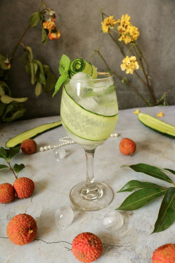 减脂消暑青瓜荔枝气泡水